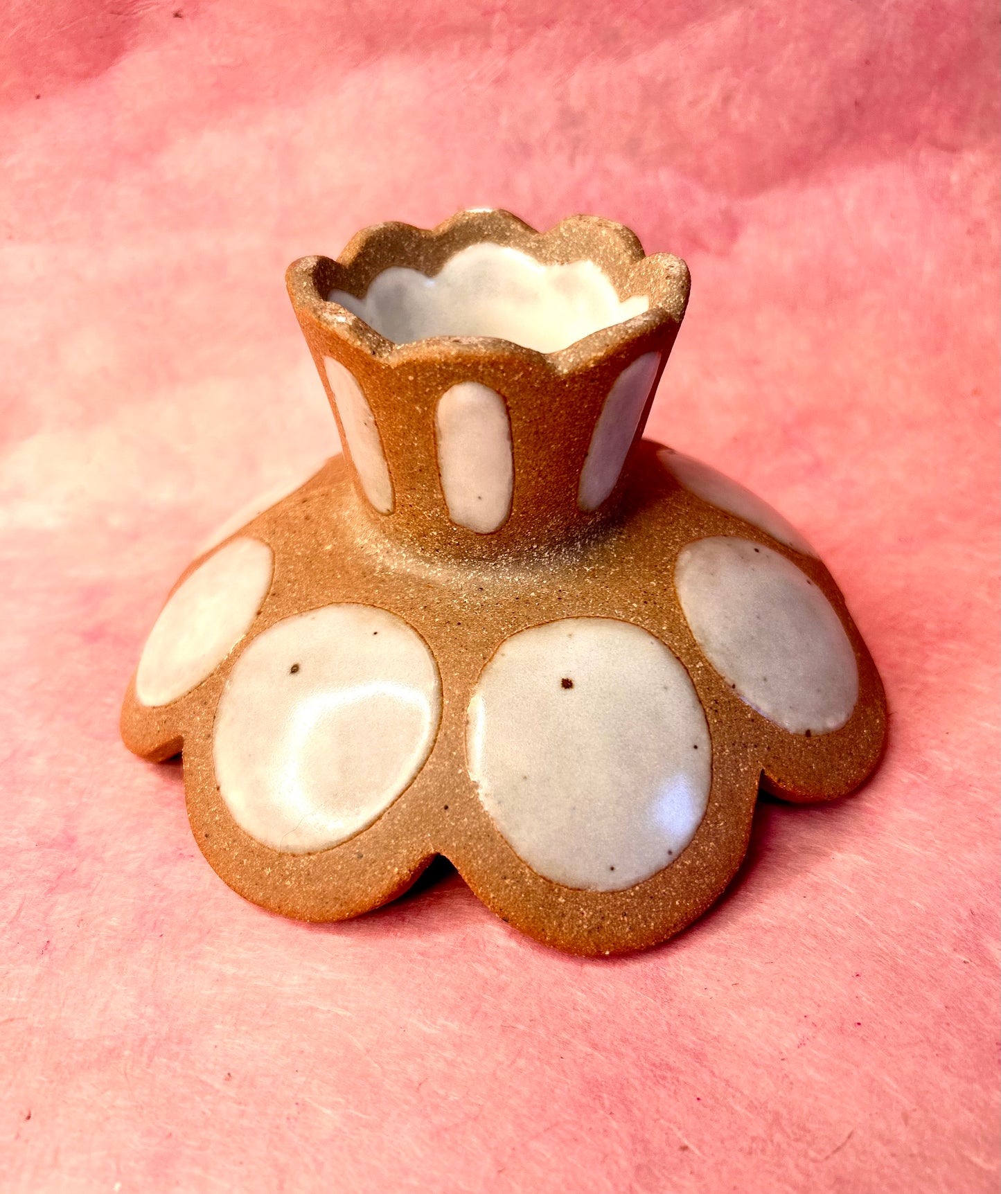 Flower pedestal dish